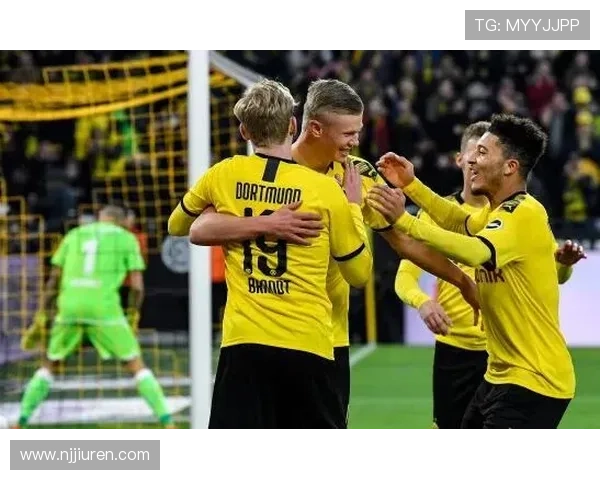 伊萨克本赛季为纽卡斯尔持续贡献进球，状态回暖表现稳健